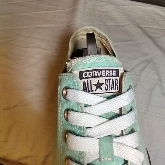 Converse - Picture 4 of 8